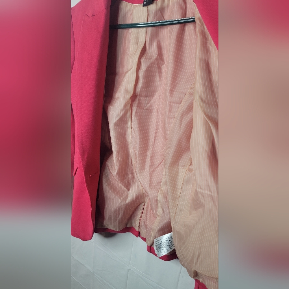 H&M Vibrant Pink Suit Jacket - Picture 7 of 11